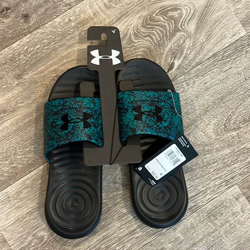 Men’s under Armour slides
